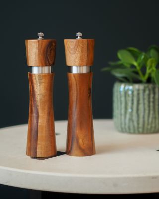 Také milujete doplňky, které dodají vaší domácnosti dotyk přírody? Designové dřevěné mlýnky jsou přesně tou maličkostí,...
