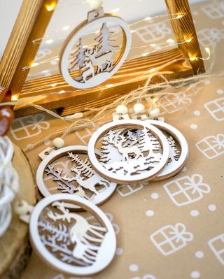 Dekorace patří k Vánocům a nejkrásnější jsou často ty nejjednodušší. My jsme si zamilovali přírodní ozdoby ze dřeva,...